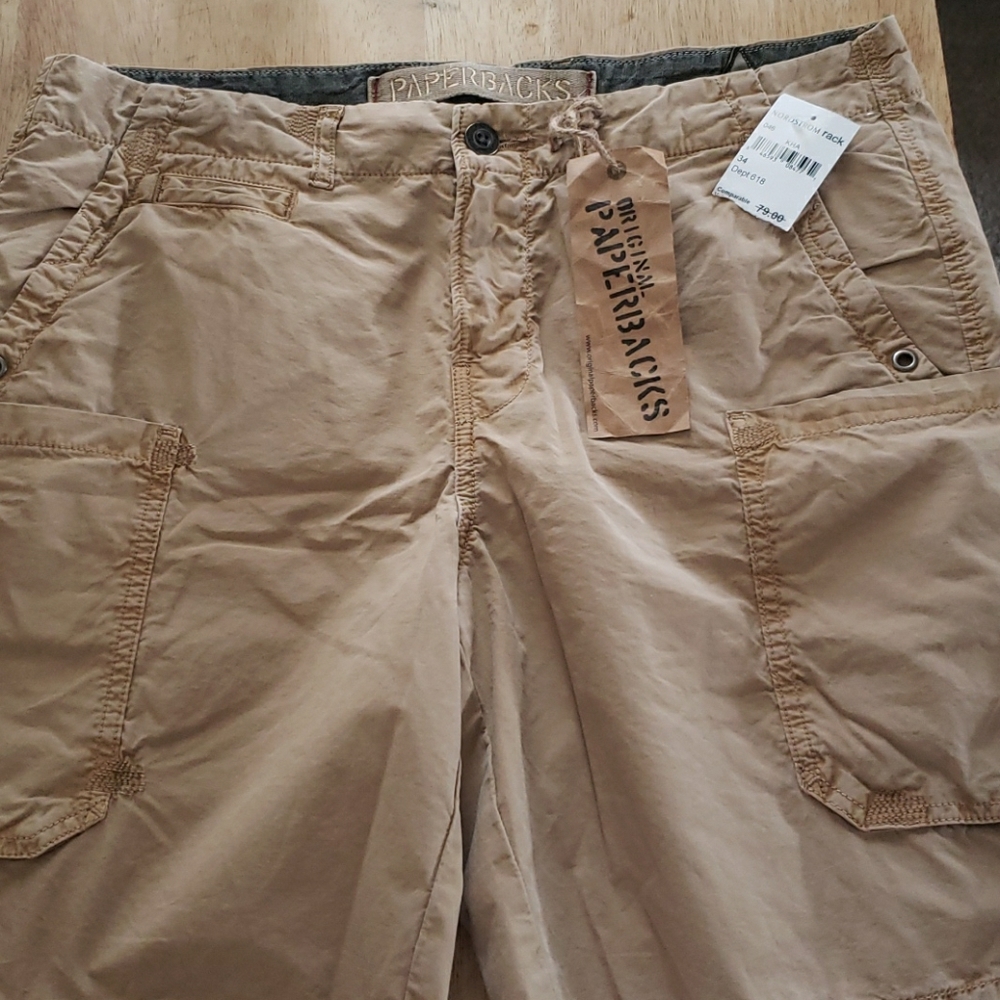 COPY - Mens Paperback shorts size 34. 10' length.